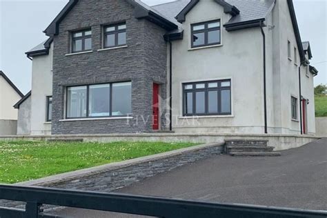 Houses for Rent in Lahinch, Clare .